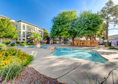 Emerald Suites Convention Center | Extended Stay Apartment Rentals | Located Near the Las Vegas Convention Center