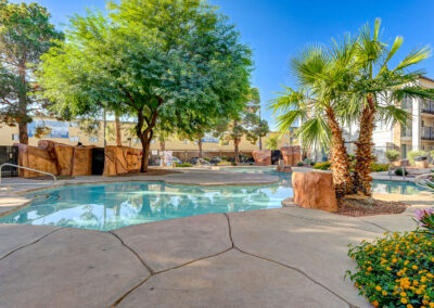 Emerald Suites Convention Center | Extended Stay Apartment Rentals | Located Near the Las Vegas Convention Center