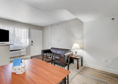 Emerald Suites Convention Center | Extended Stay Apartment Rentals | Located Near the Las Vegas Convention Center