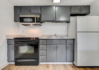 Emerald Suites Convention Center | Extended Stay Apartment Rentals | Located Near the Las Vegas Convention Center